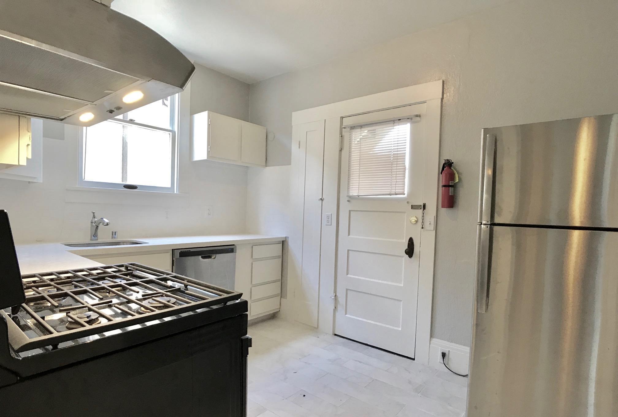/static/images/house/13055/b6dbf9d26de8ac98de19533a8123cc60.jpg