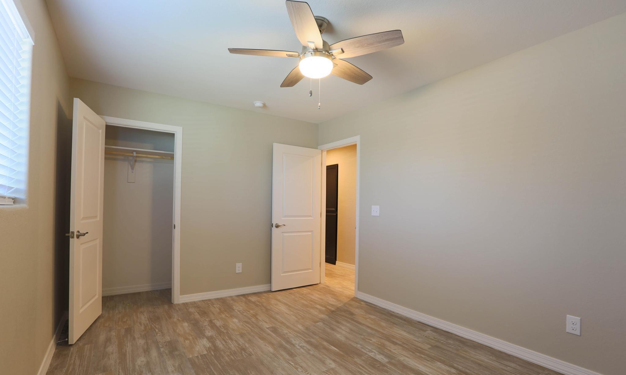 /static/images/house/13643/b7a6534cffb6f214c027492bea5be385.jpg