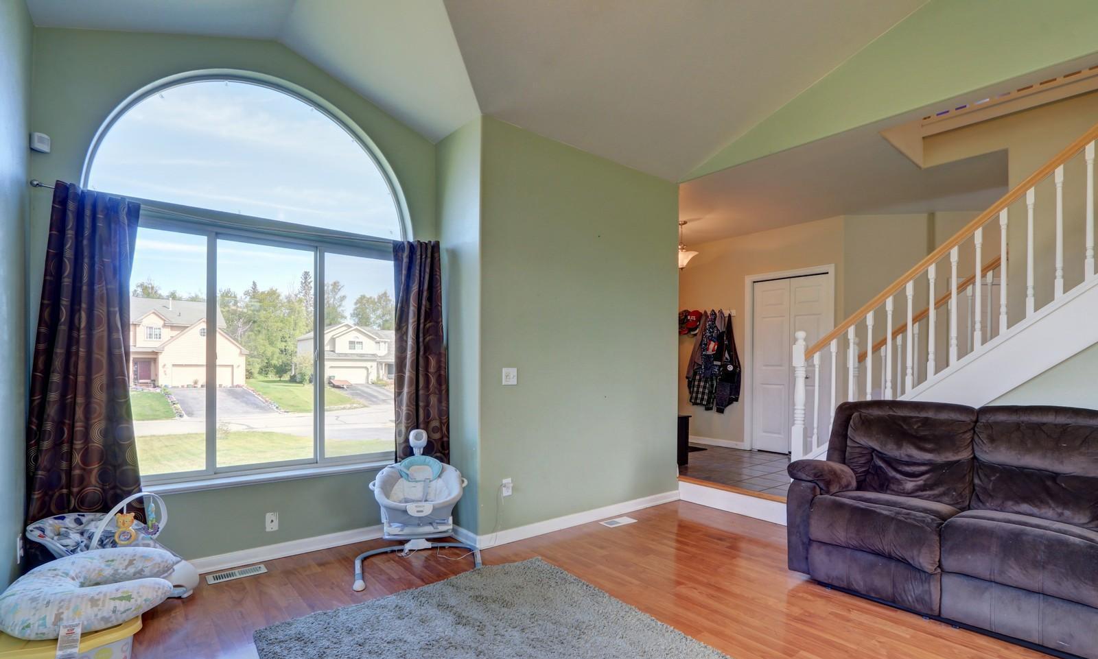 /static/images/house/14354/bba74e46fb7f25a3ef1a19a44f7ab8e1.jpg