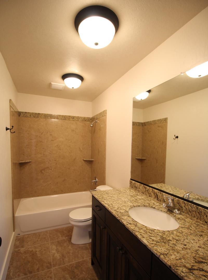 /static/images/house/2085/f3324075fe3c2cb7d8e02a340ef27ec8.jpg