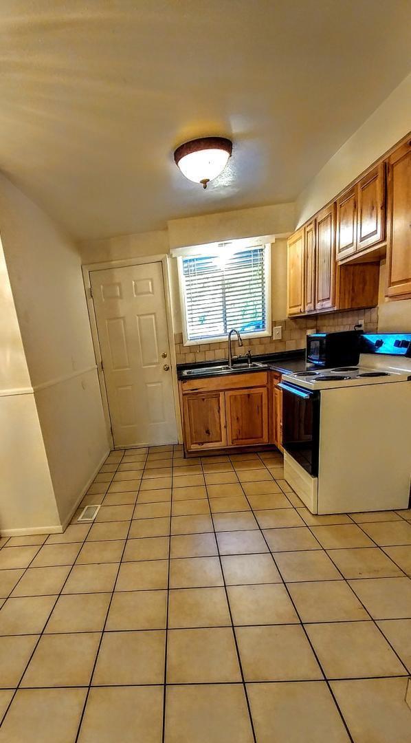 /static/images/house/2094/403d3d9480c66512a2c382c6f7f51b87.jpg