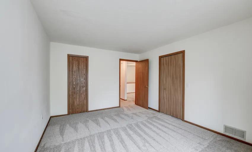 /static/images/house/212/be2fa704fea77a0f51e3ca353782d69d.jpg